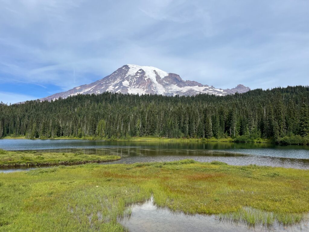 Reflection lake 