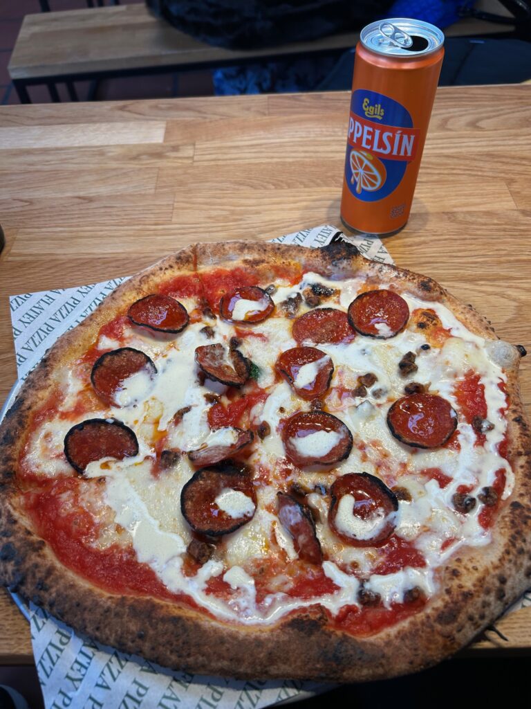 Flately Pizza